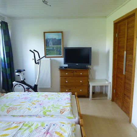 Ferienwohnung Stoeterau - Ebenerdige Fewo Mit Sonnenterrasse Erfde Екстер'єр фото