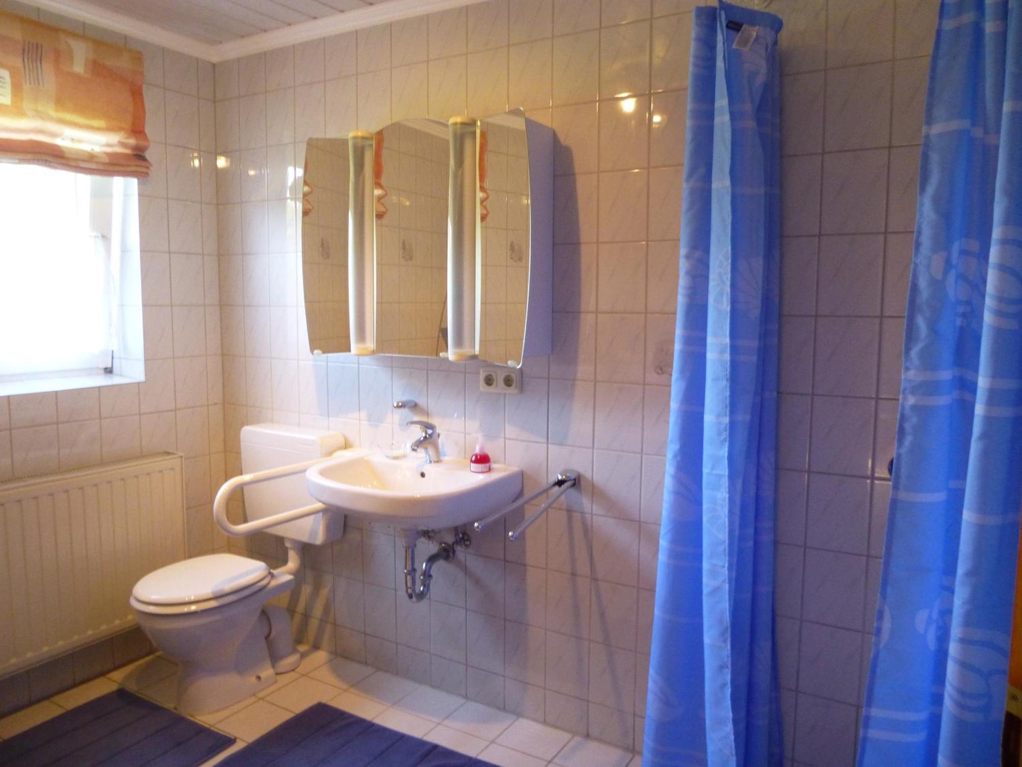 Ferienwohnung Stoeterau - Ebenerdige Fewo Mit Sonnenterrasse Erfde Екстер'єр фото