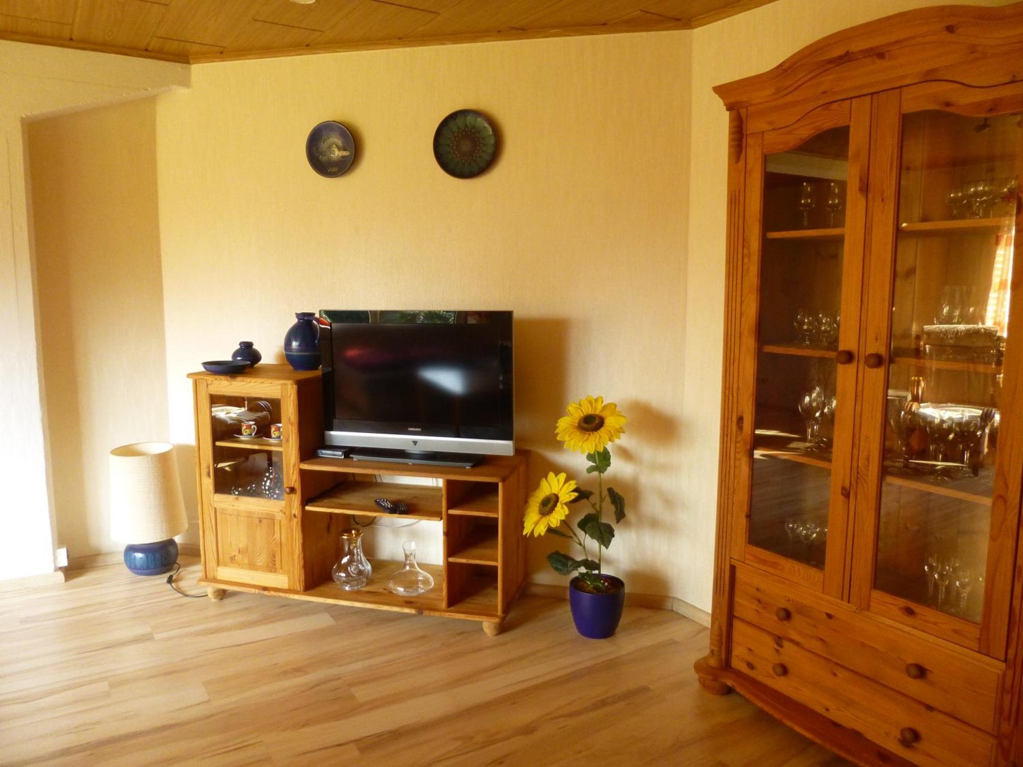Ferienwohnung Stoeterau - Ebenerdige Fewo Mit Sonnenterrasse Erfde Екстер'єр фото